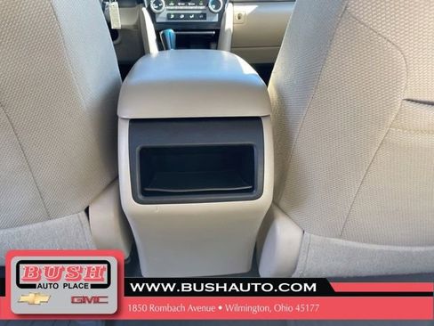 Used 2014 Toyota Camry LE FWD image 22