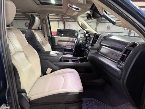 Used 2020 RAM 2500 Limited AWD/4WD image 19