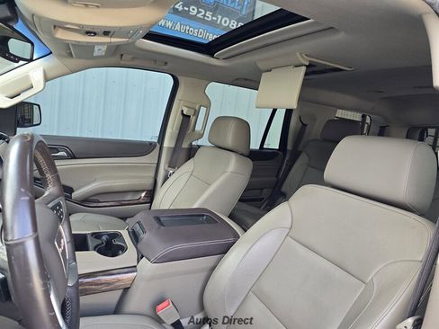 Used 2018 GMC Yukon SLT w/ Premium Edition AWD/4WD image 26
