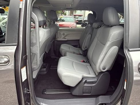 Certified 2024 Toyota Sienna XLE w/ XLE Plus Package FWD image 16