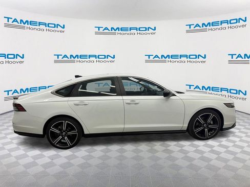 Used 2023 Honda Accord Sport image 6