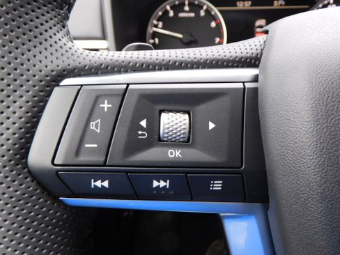 New 2026 Mitsubishi Outlander SE image 16