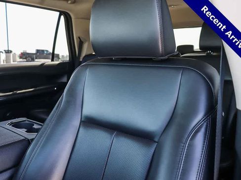 Used 2022 Ford Expedition XLT RWD image 27