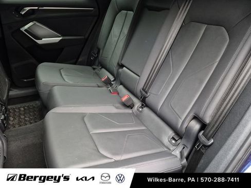 Used 2024 Audi Q3 2.0T Premium AWD/4WD image 24