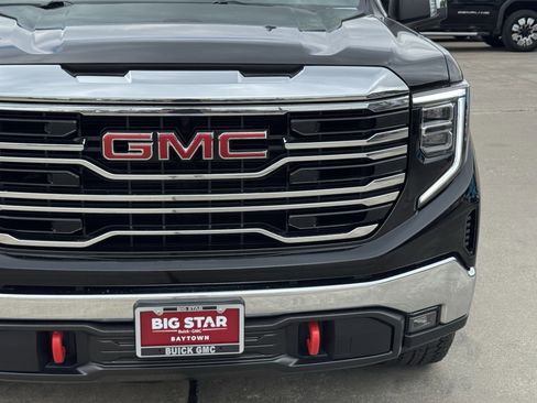 Used 2025 GMC Sierra 1500 SLT AWD/4WD image 5