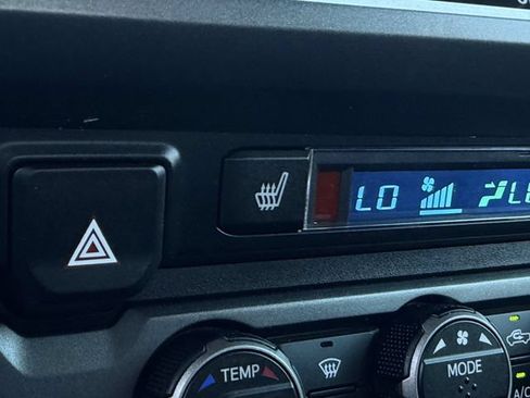 Used 2021 Toyota Tacoma TRD Pro AWD/4WD image 21