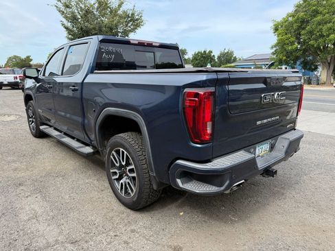 Used 2019 GMC Sierra 1500 AT4 w/ AT4 Premium Package AWD/4WD image 3