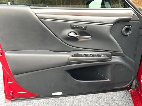 Used 2019 Lexus ES 350 F Sport image 13