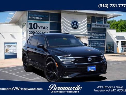 Used 2024 Volkswagen Tiguan SE R-Line AWD/4WD image 1