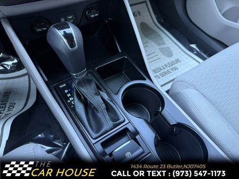 Used 2019 Hyundai Tucson SE AWD/4WD image 16