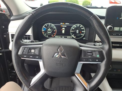 Used 2022 Mitsubishi Outlander SEL FWD image 8
