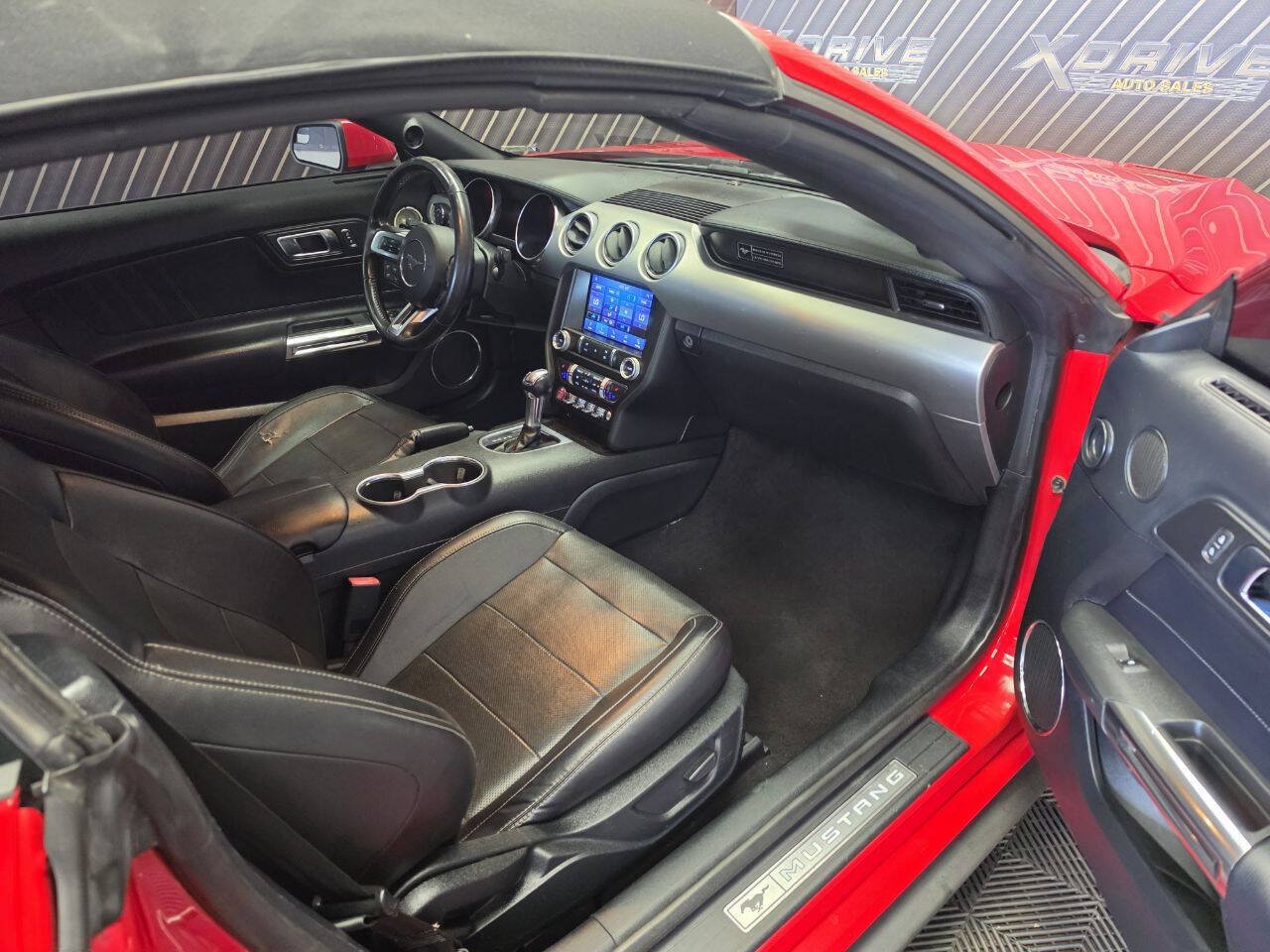 Used 2020 Ford Mustang Premium RWD image 25