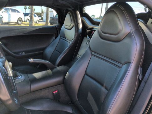 Used 2006 Pontiac Solstice 2DR CONV w/ Premium Package image 14