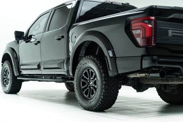 Used 2025 Ford F150 Raptor AWD/4WD image 19