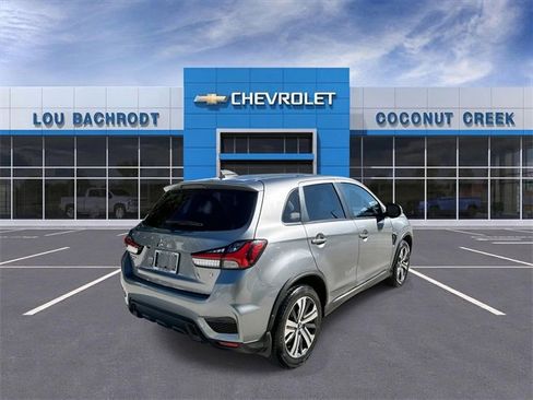 Used 2022 Mitsubishi Outlander Sport SE image 8