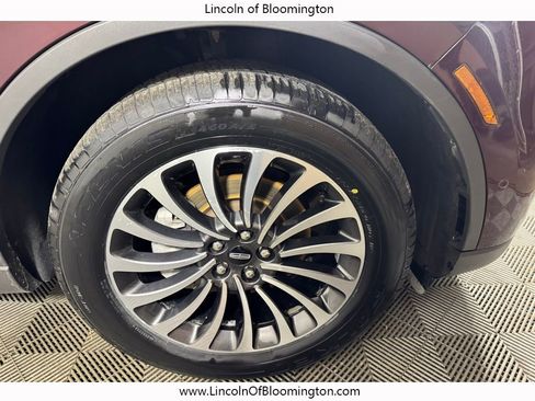 Certified 2022 Lincoln Aviator Reserve w/ Elements Package Plus image 16