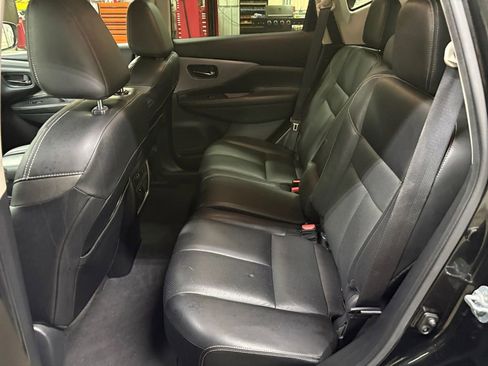 Used 2019 Nissan Murano SL image 12