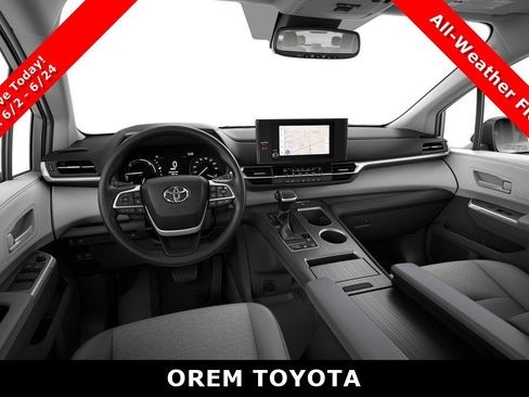 New 2026 Toyota Sienna LE FWD image 19