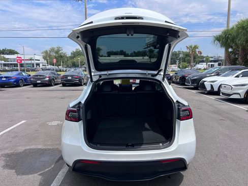 Used 2020 Tesla Model Y Long Range AWD/4WD image 20