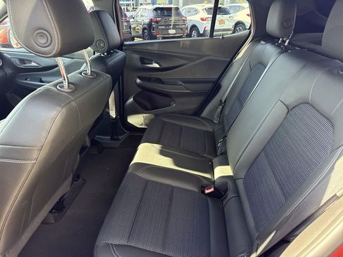 Used 2024 Buick Envista Preferred w/ Advanced Safety Package image 20