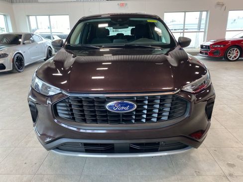 Used 2023 Ford Escape Active AWD/4WD image 8