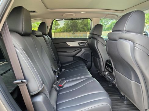 Used 2024 Acura MDX SH-AWD w/ Technology Package image 26