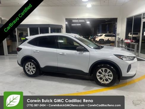 Used 2025 Ford Escape Active AWD/4WD image 8