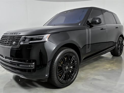 Used 2023 Land Rover Range Rover Long Wheelbase SE AWD/4WD image 5