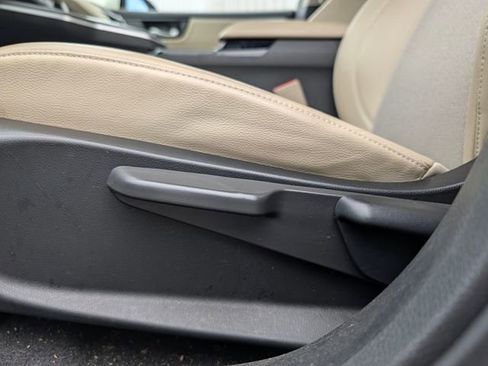 Used 2019 Honda Clarity Plug-In Hybrid image 15