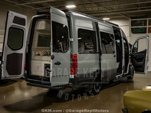 Used 2020 Mercedes-Benz Sprinter 2500 image 69