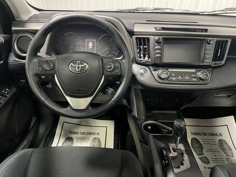 Used 2018 Toyota RAV4 XLE image 4