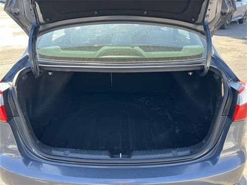 Used 2016 Kia Forte LX w/ LX Popular Plus Package image 24