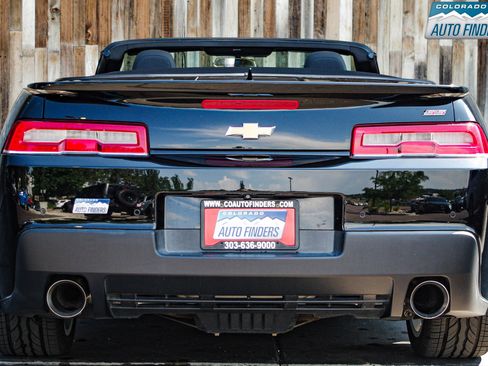 Used 2014 Chevrolet Camaro SS w/ RS Package RWD image 9