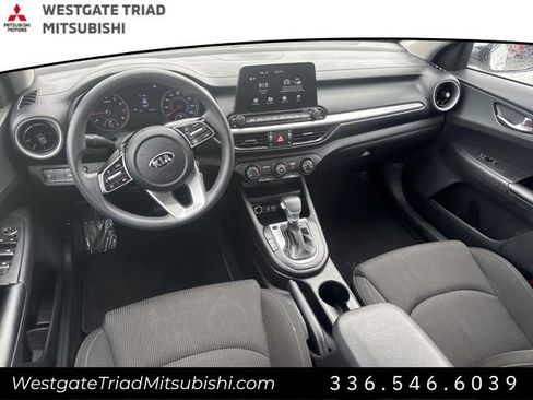 Used 2021 Kia Forte LXS image 11