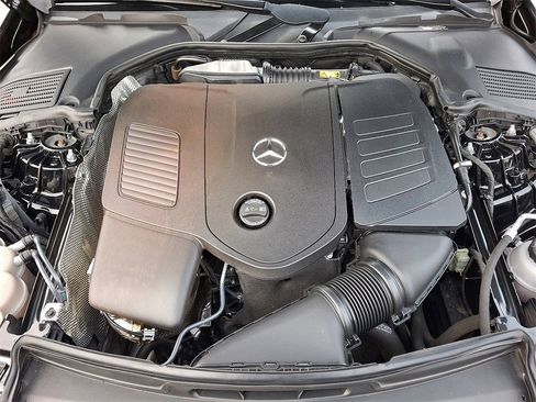 Used 2022 Mercedes-Benz C 300 4MATIC Sedan image 27