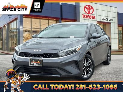 Used 2022 Kia Forte LXS w/ LXS Technology Package