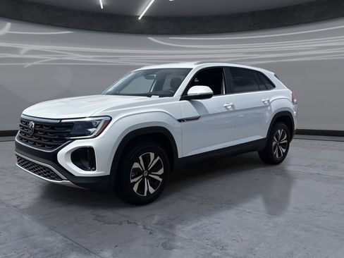 New 2026 Volkswagen Atlas Cross Sport SE FWD image 3