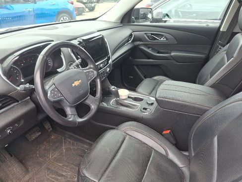 Used 2020 Chevrolet Traverse Premier w/ Redline Edition AWD/4WD image 7