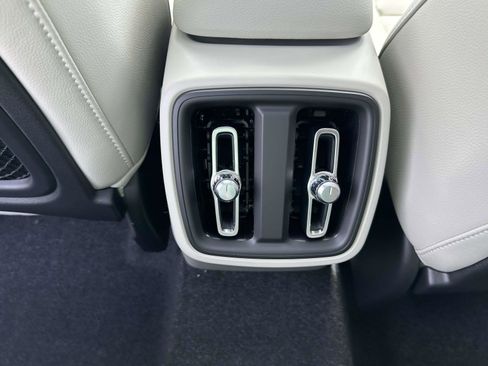 New 2026 Volvo XC40 B5 Ultra w/ Protection Package Premier image 16