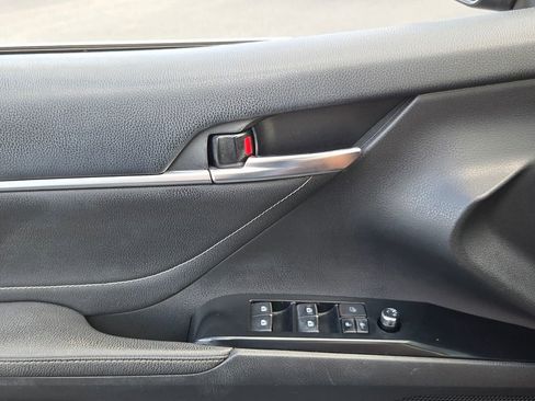 Used 2018 Toyota Camry XSE w/ Audio Package FWD image 26