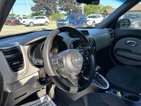 Used 2016 Kia Soul image 26
