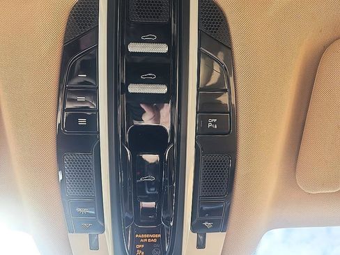 Used 2020 Porsche Panamera 4 AWD/4WD image 25