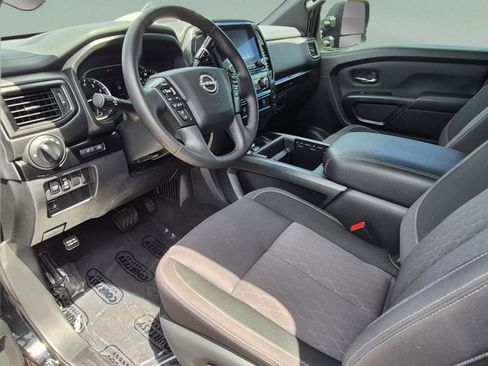 Certified 2023 Nissan Titan SV w/ SV Convenience Package RWD image 19