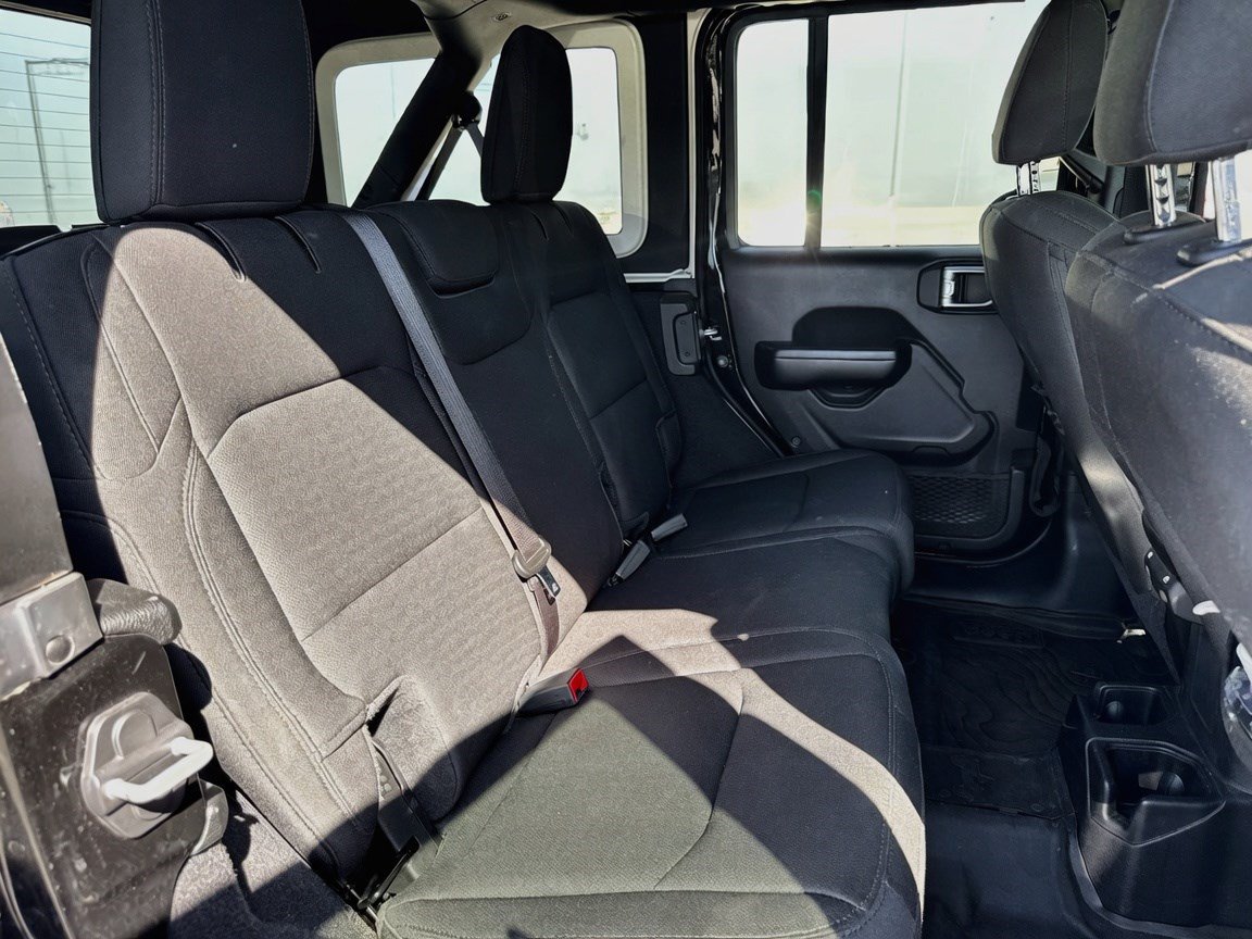 Used 2020 Jeep Wrangler Unlimited Sport S AWD/4WD image 16