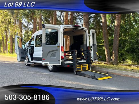 Used 2018 Ford Transit 150 XL image 56