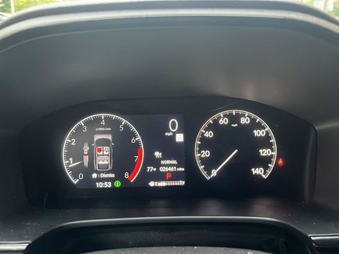 Used 2024 Honda CR-V EX image 11