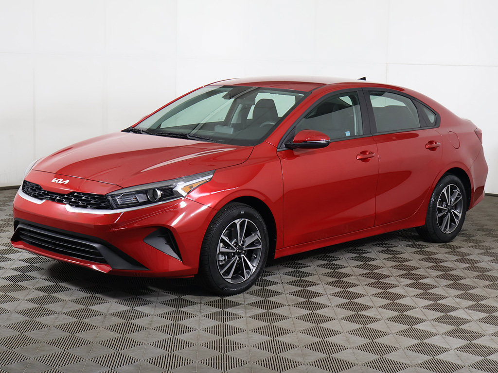 Certified 2024 Kia Forte LXS w/ LXS Technology Package FWD image 7