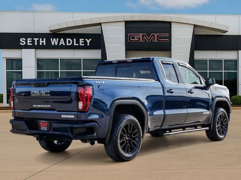 Used 2021 GMC Sierra 1500 Elevation w/ Preferred Package image 7