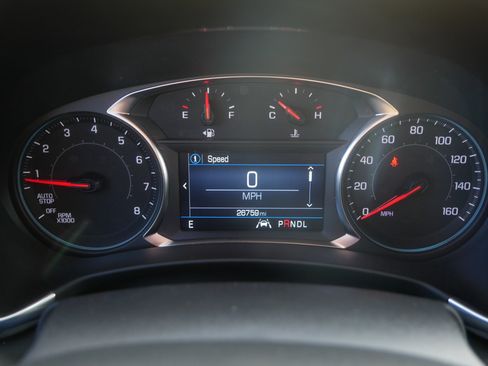 Used 2023 Chevrolet Equinox LT image 34