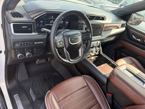 Certified 2023 GMC Yukon Denali Ultimate AWD/4WD image 24